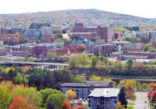 Panoramique_du_centre-ville_de_Sherbrooke
